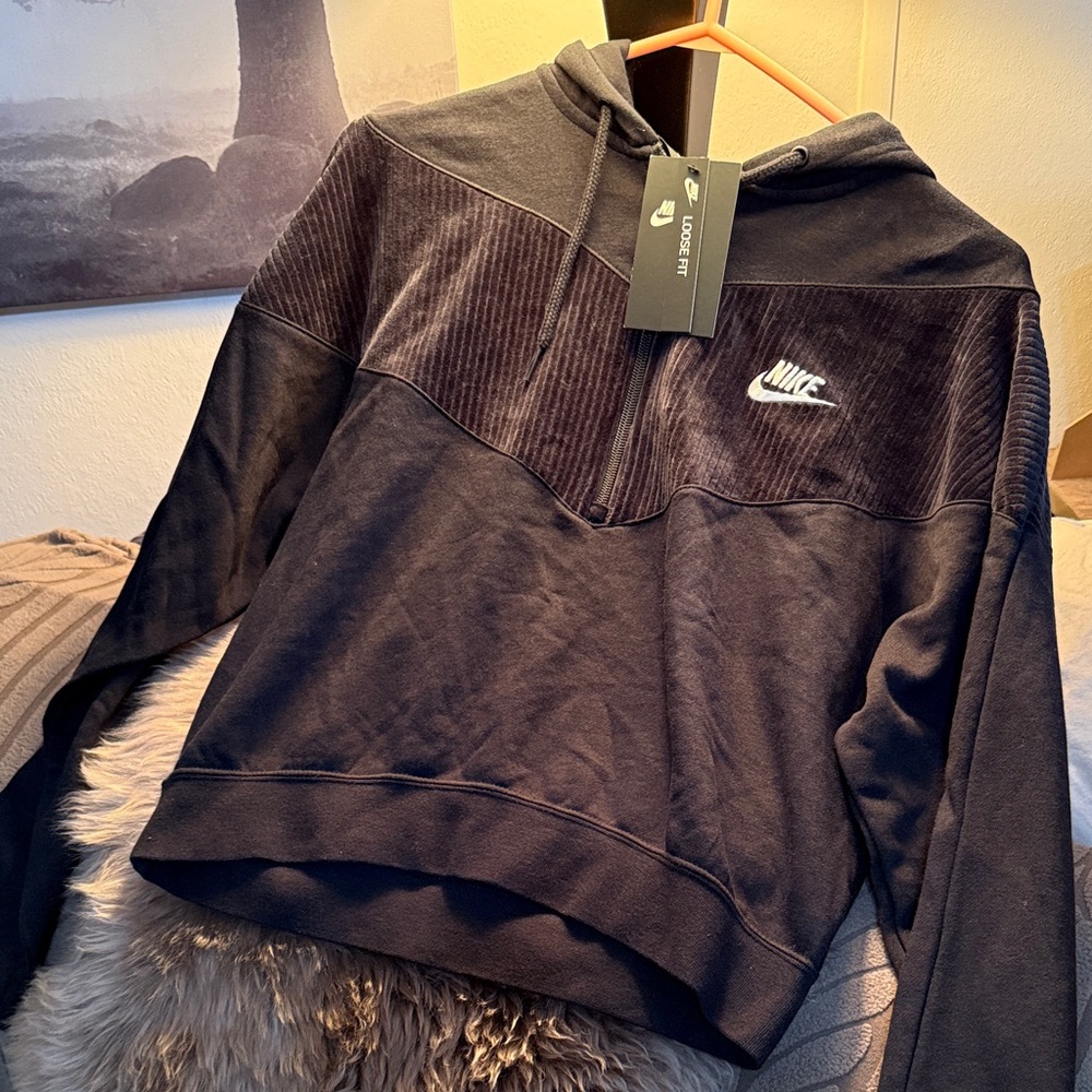 Nike Black Women's Crop Crewneck Hoodie with Corduroy V-Panel